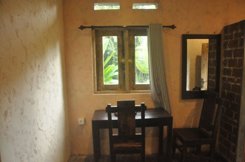 Hotel Tepi Sawah Lodge