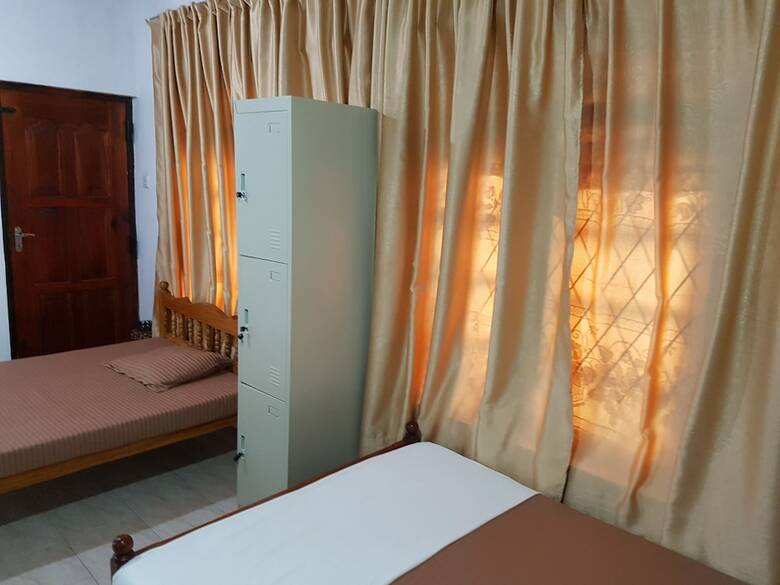 Hotel Hostel 107