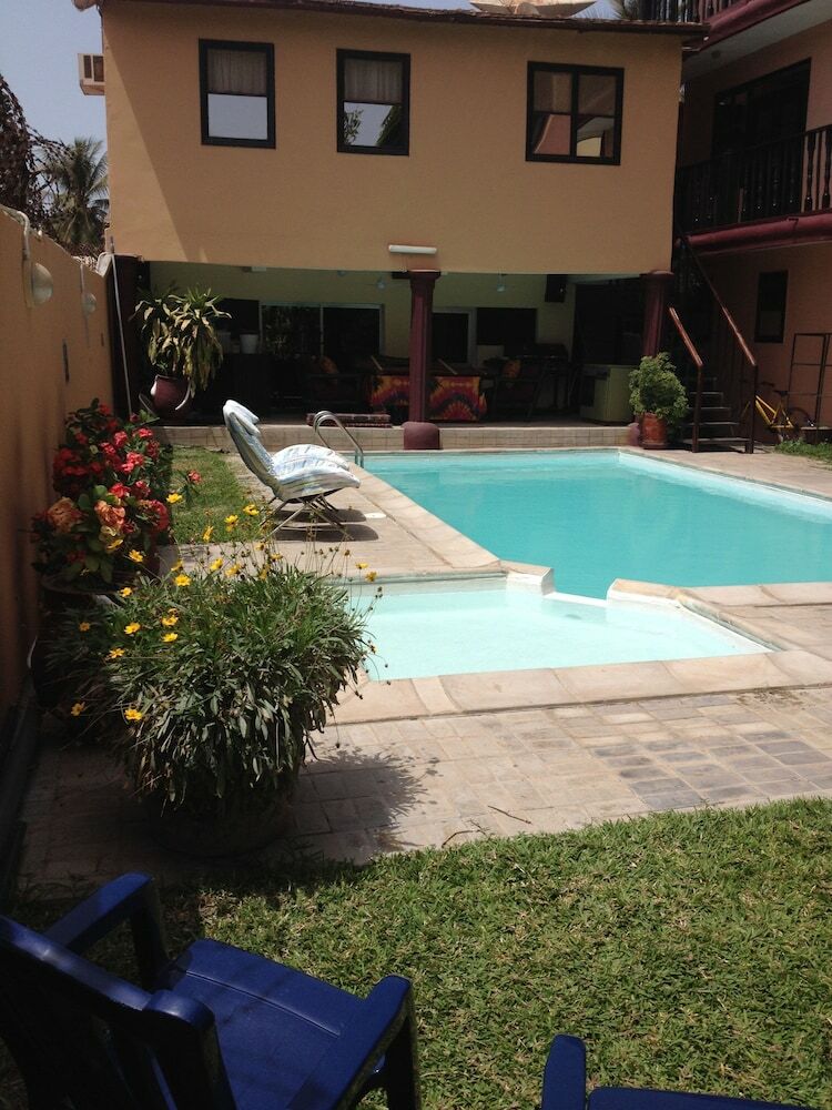 Hotel Roc Heights Lodge