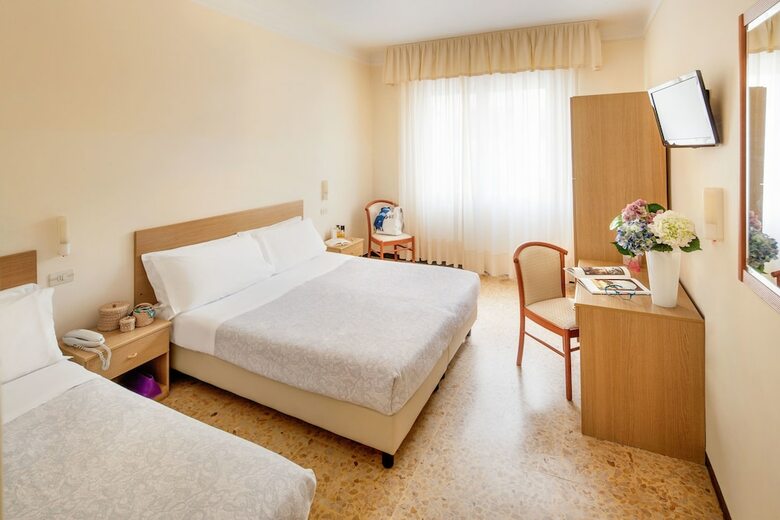 Hotel Curtis Centrale