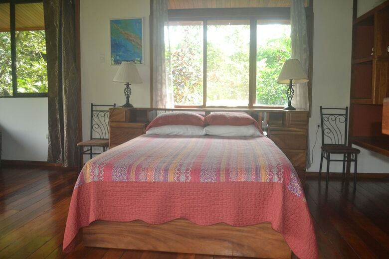Bed & Breakfast Eden Atenas