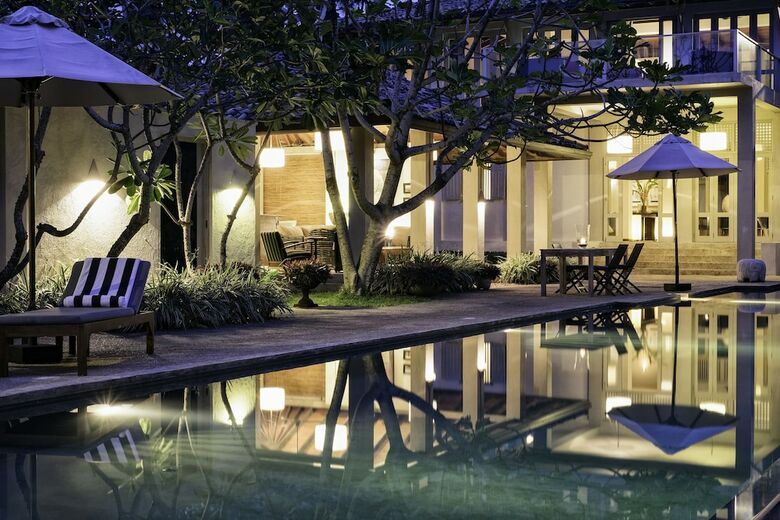 Hotel Elysium