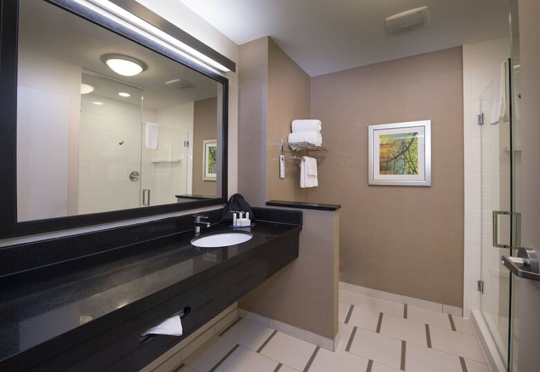 Hotel Fairfield Inn & Suites By Marriott Houston Pasadena