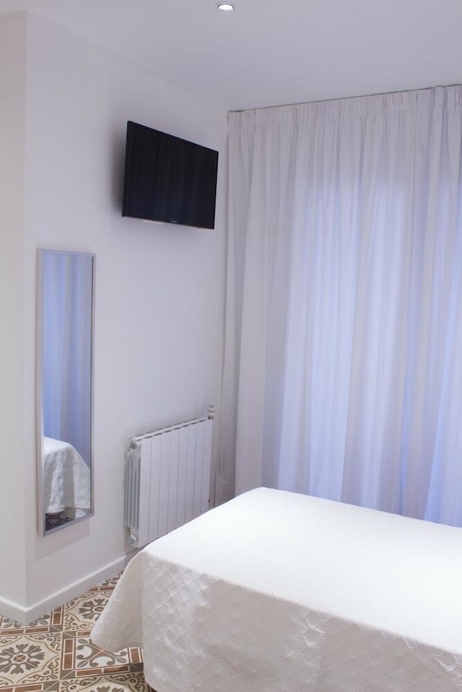 Hostal Nova