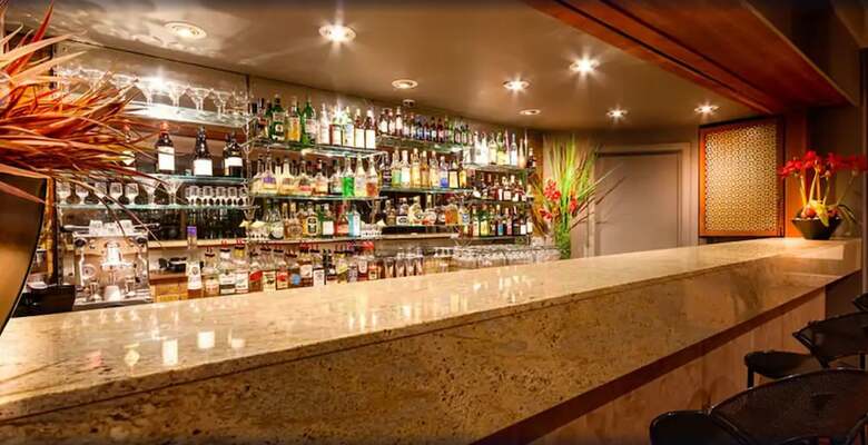 Hostal Como Court By Crest