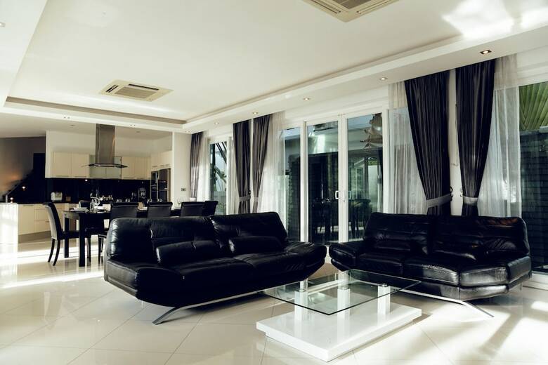 Hollywood Pool Villa Jomtien Pattaya