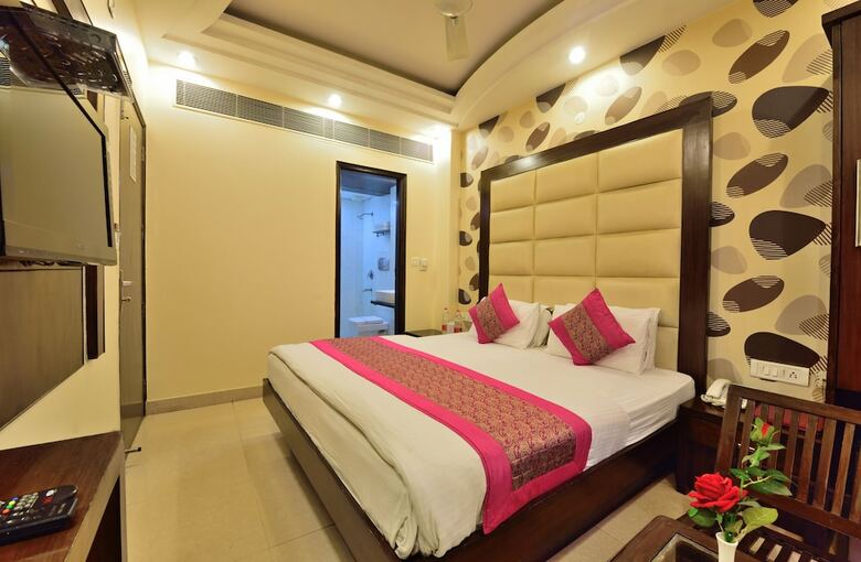 Hotel Sonu Dx @ New Delhi Station