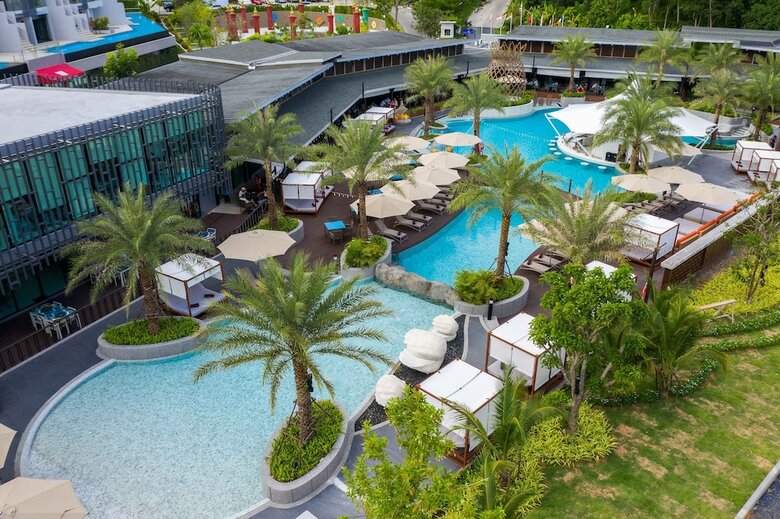 Hotel Patong Bay Hill Resort