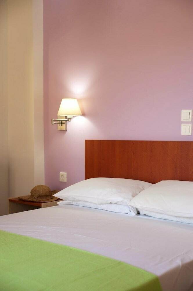 Aparthotel Nikolas Suites
