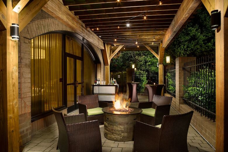 Hotel Holiday Inn Charlotte University Executive Park