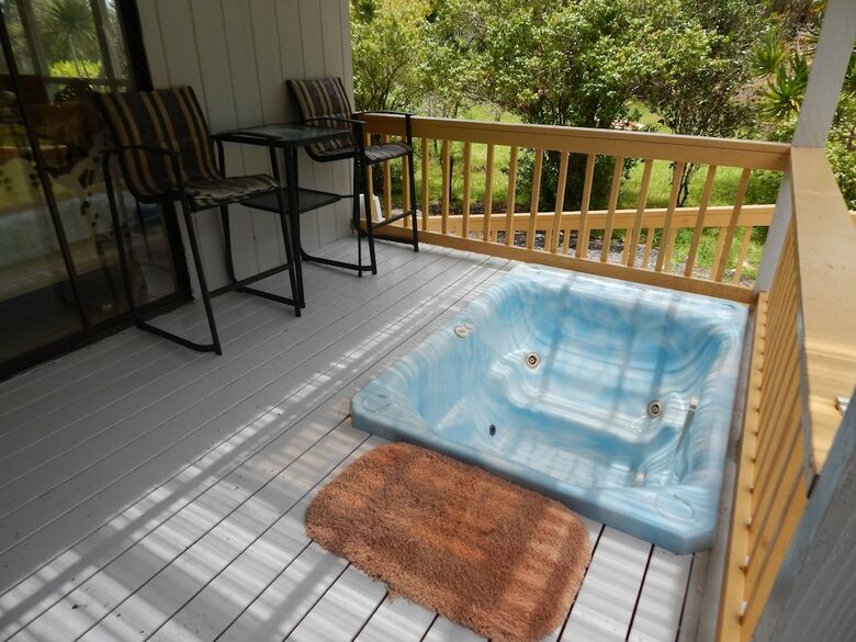 Bed & Breakfast Fern Forest Getaway