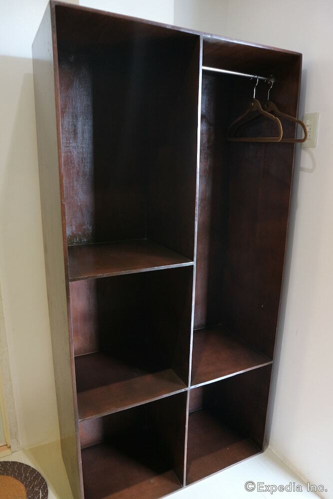 Hotel Runway Suites
