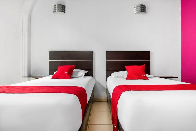 Hostal Oyo Hotel Casona Poblana