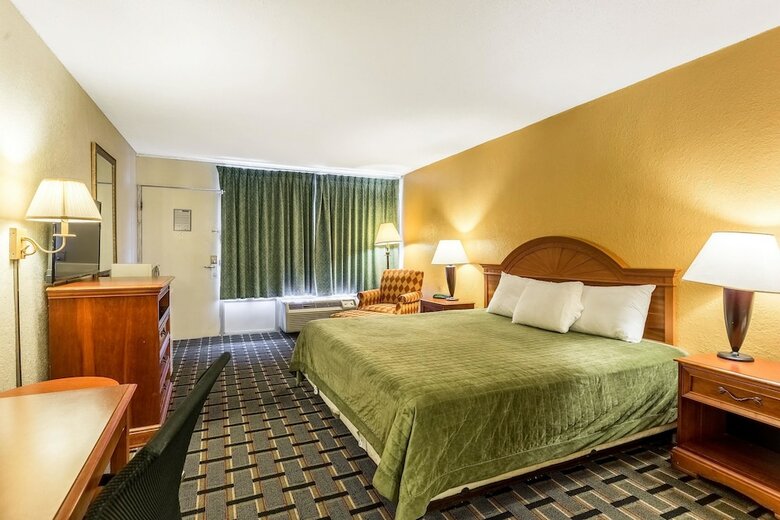 Motel Rodeway Inn Denmark-jackson