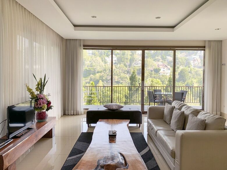 Cempaka Villa Dago Private Pool