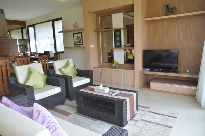 Cempaka Villa Dago Private Pool