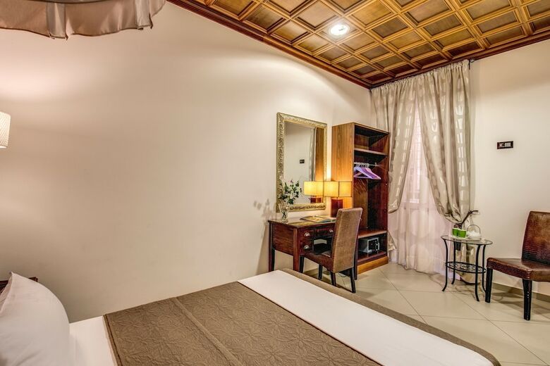Hotel Artemis Guest House