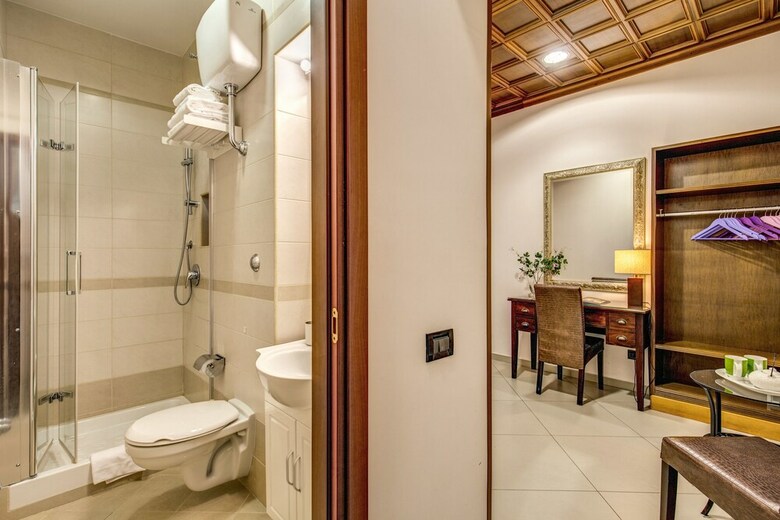 Hotel Artemis Guest House