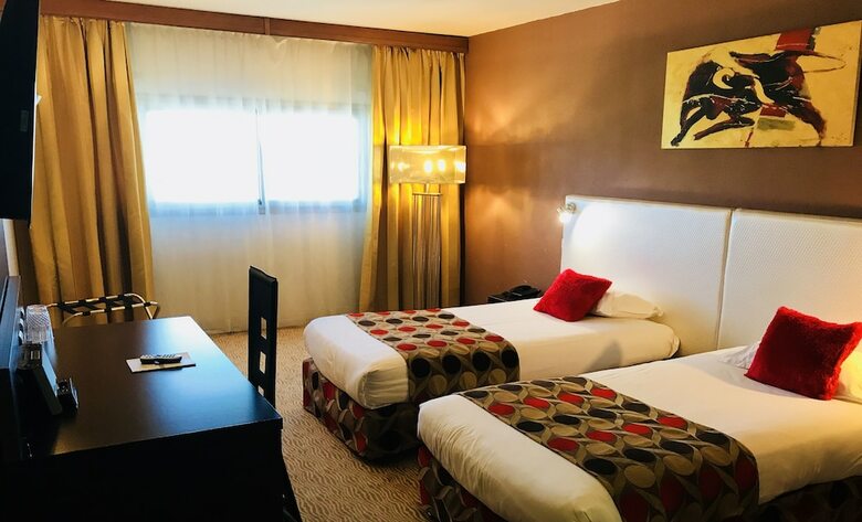 Hotel Grand H�tel De N�mes