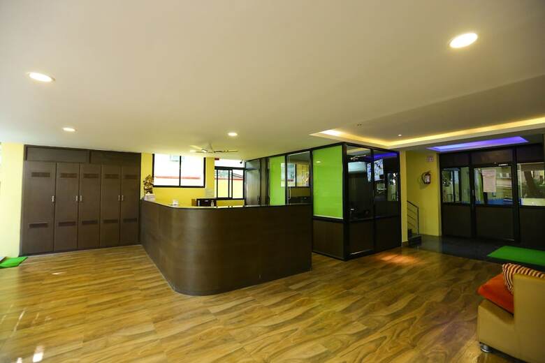Hotel Season 4 Residences -  Thiruvanmiyur