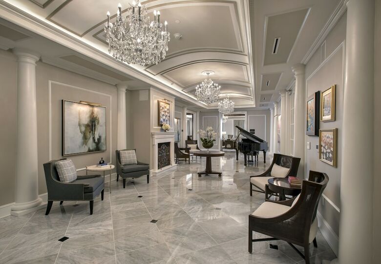 Hotel Chancellor's House