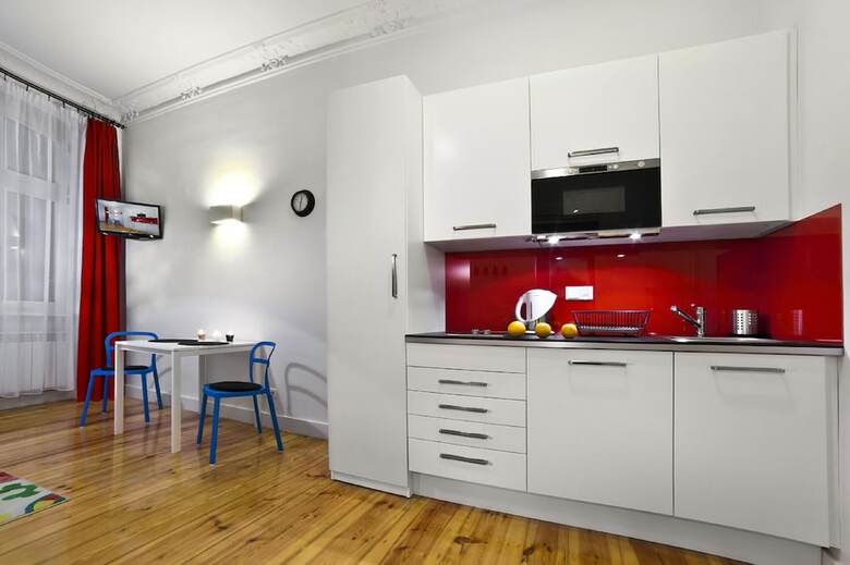 Apartamenty Pomara?czarnia