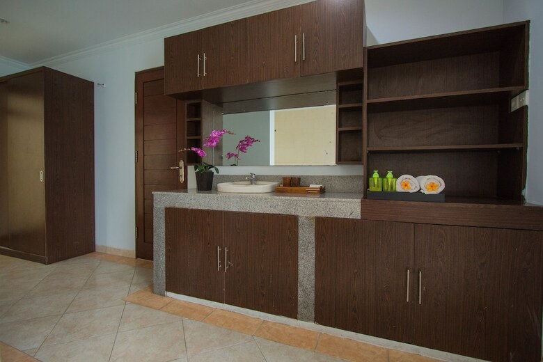 Hotel Alamanda Canggu Villa