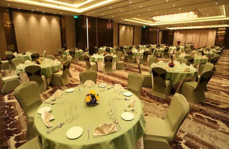 Pride Plaza Hotel Aerocity New Delhi