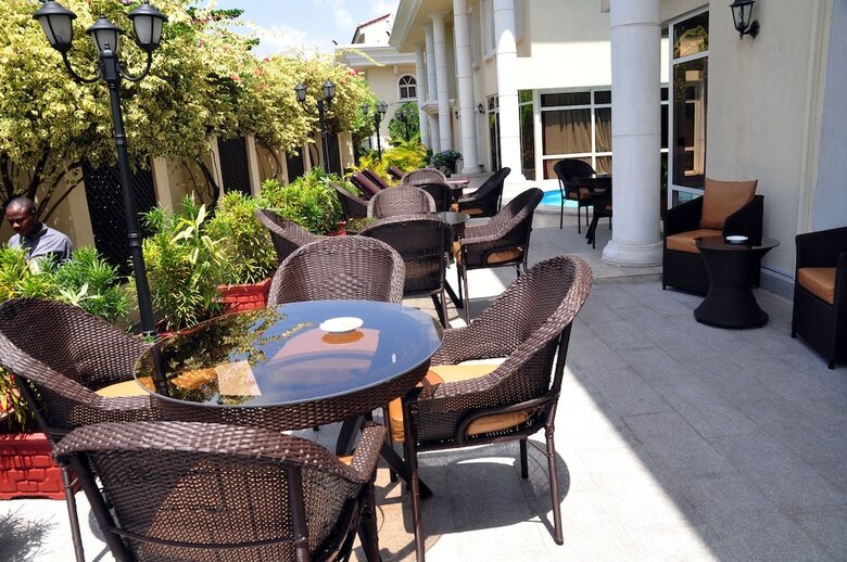 Elion House Hotel