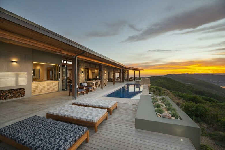Hotel Alkira Lodge