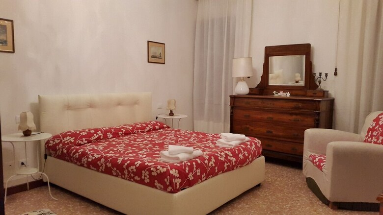Grimaldi Apartments - Hermitage