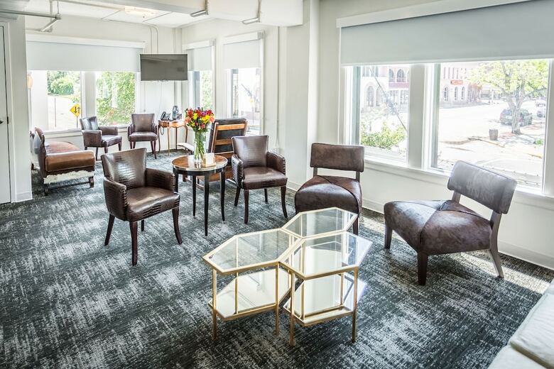 Park Plaza Hotel Seguin