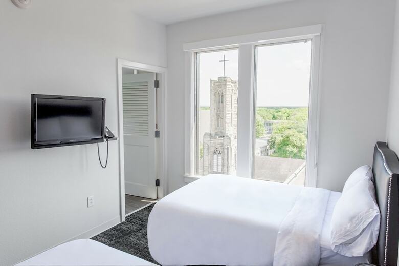 Park Plaza Hotel Seguin