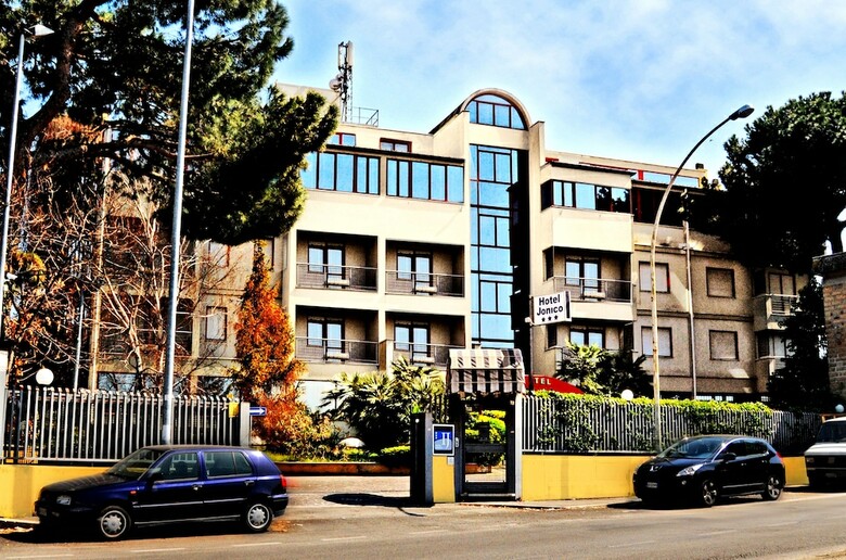 Hotel Jonico