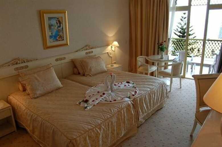 Hotel Amir Palace