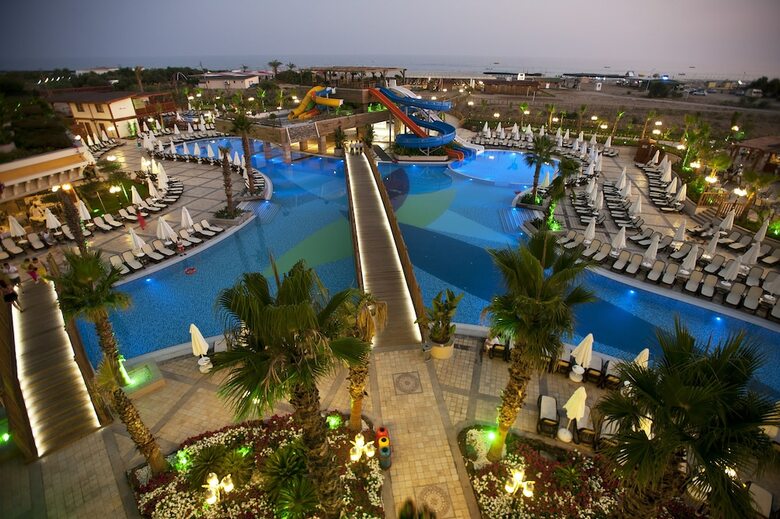 Hotel Crystal Palace Luxury Resort & Spa - All Inclusive