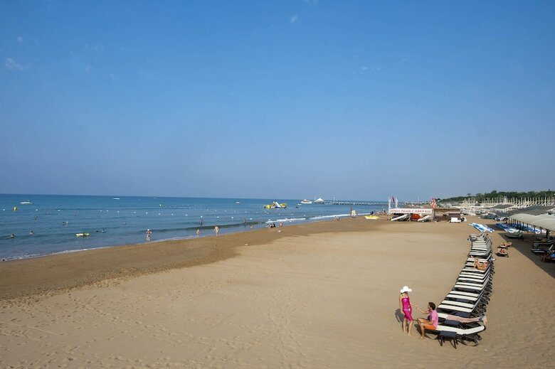 Hotel Crystal Palace Luxury Resort & Spa - All Inclusive