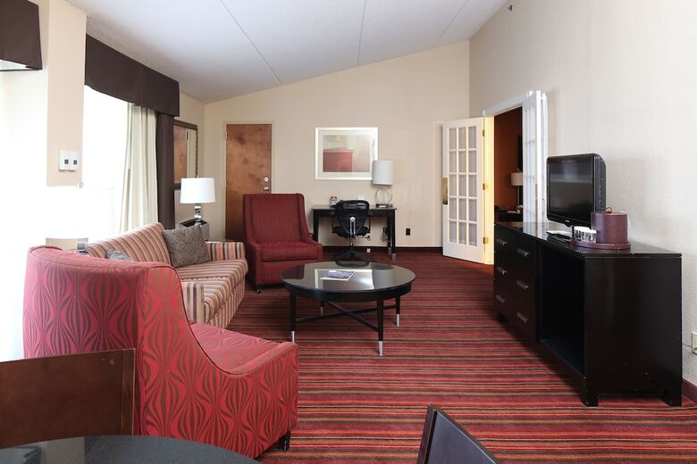 Hotel Crowne Plaza Grand Rapids - Airport