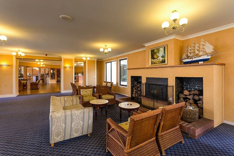 Hotel Tidal Waters Resort