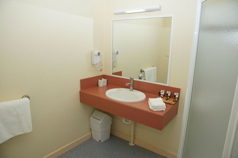 Hotel Tidal Waters Resort
