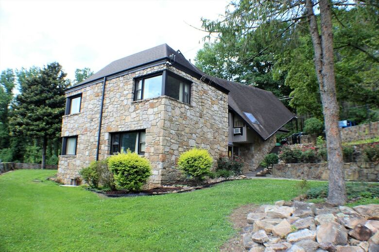 Hotel Chalet Inn