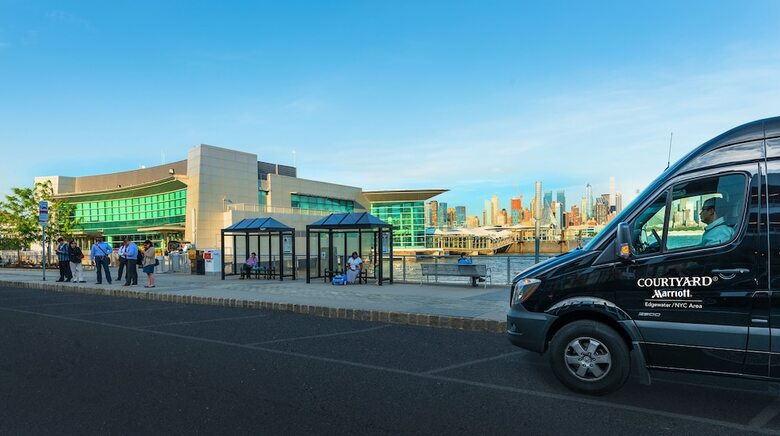 Hotel Courtyard By Marriott Edgewater Nyc Area