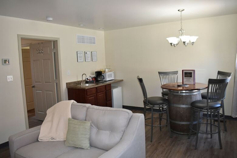 Posada Hermann Crown Suites
