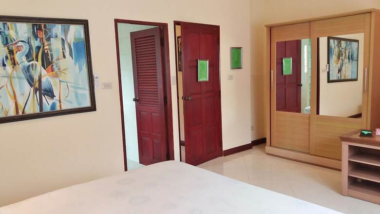 Villa Baan Chai Nam