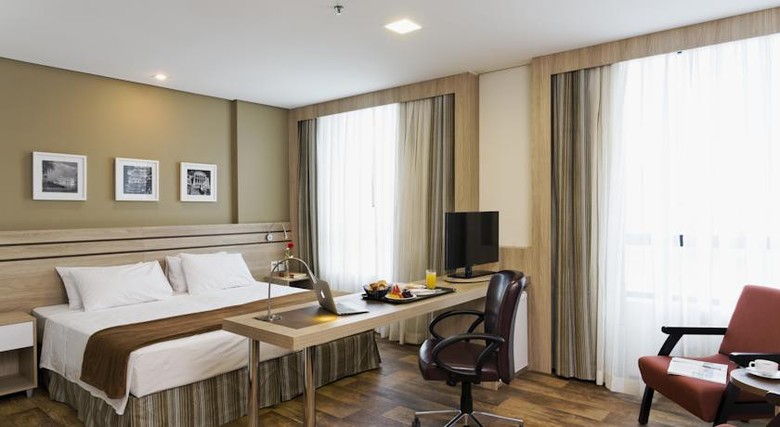 Hotel Intercity Premium Manaus