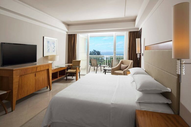 Sheraton Haikou Hotel