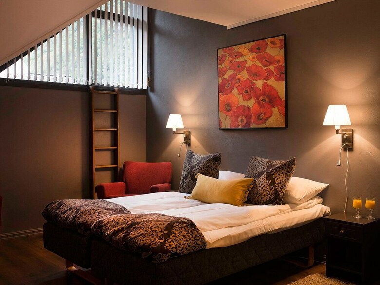 Fl�msbrygga Hotell