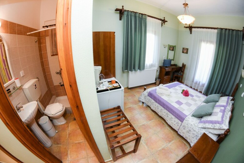 Hotel Seralis