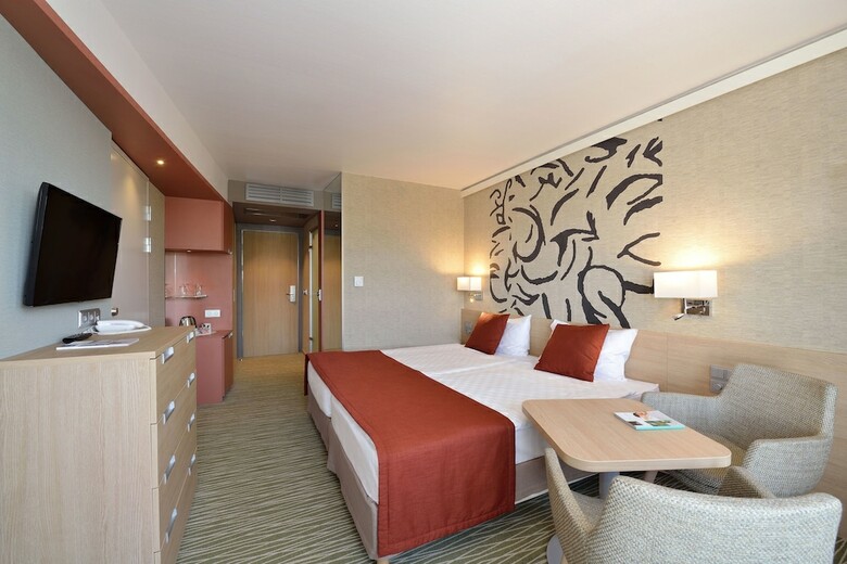 Danubius Hotel B�k
