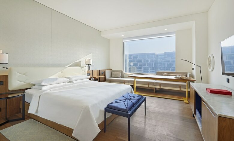 Hotel Andaz Delhi - A Concept By Hyatt